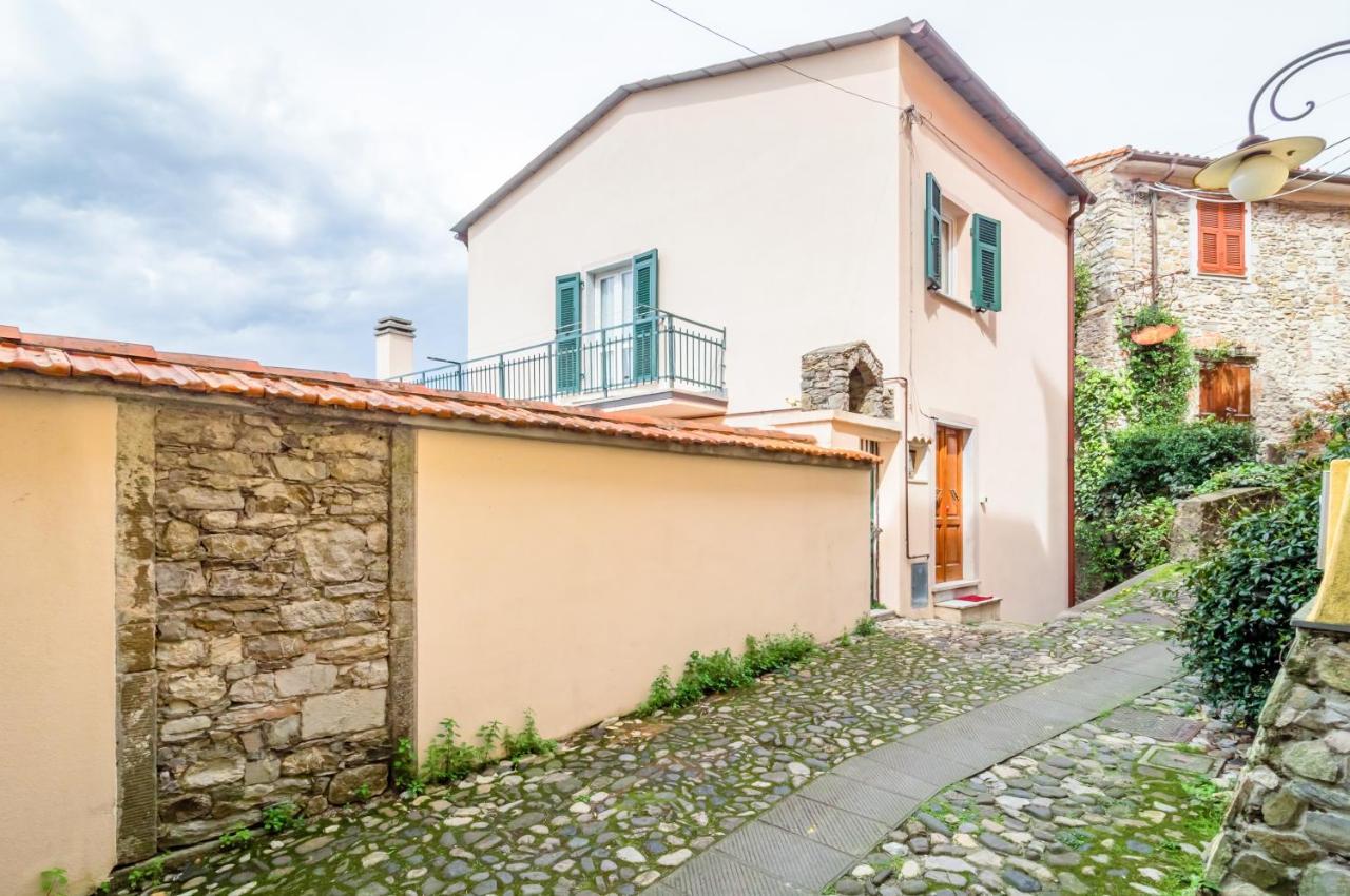 Comfy & Roomy Apt - View On The Ligurian Hills! Vezzano Ligure Eksteriør billede